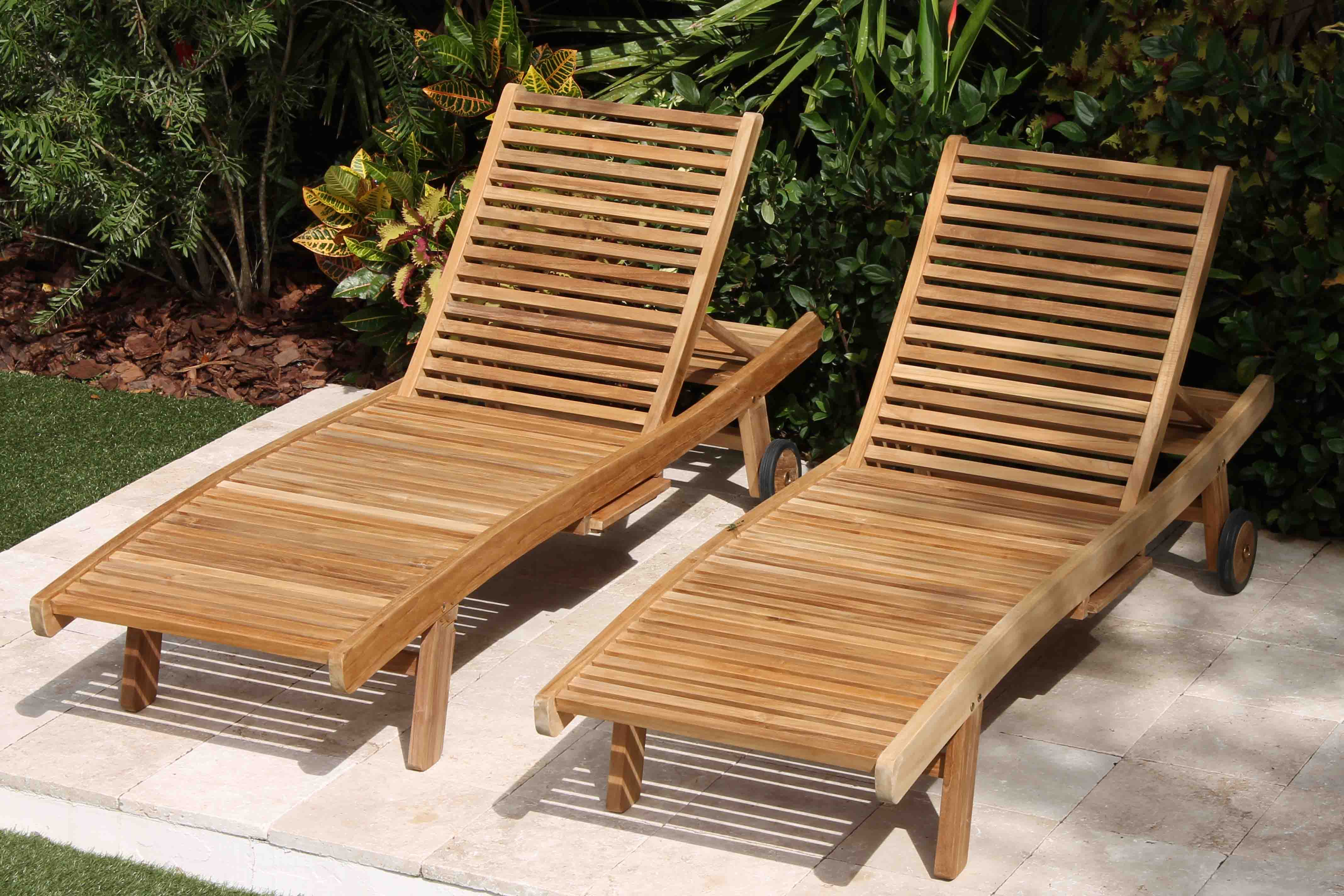 2 x Curve Loungers - top